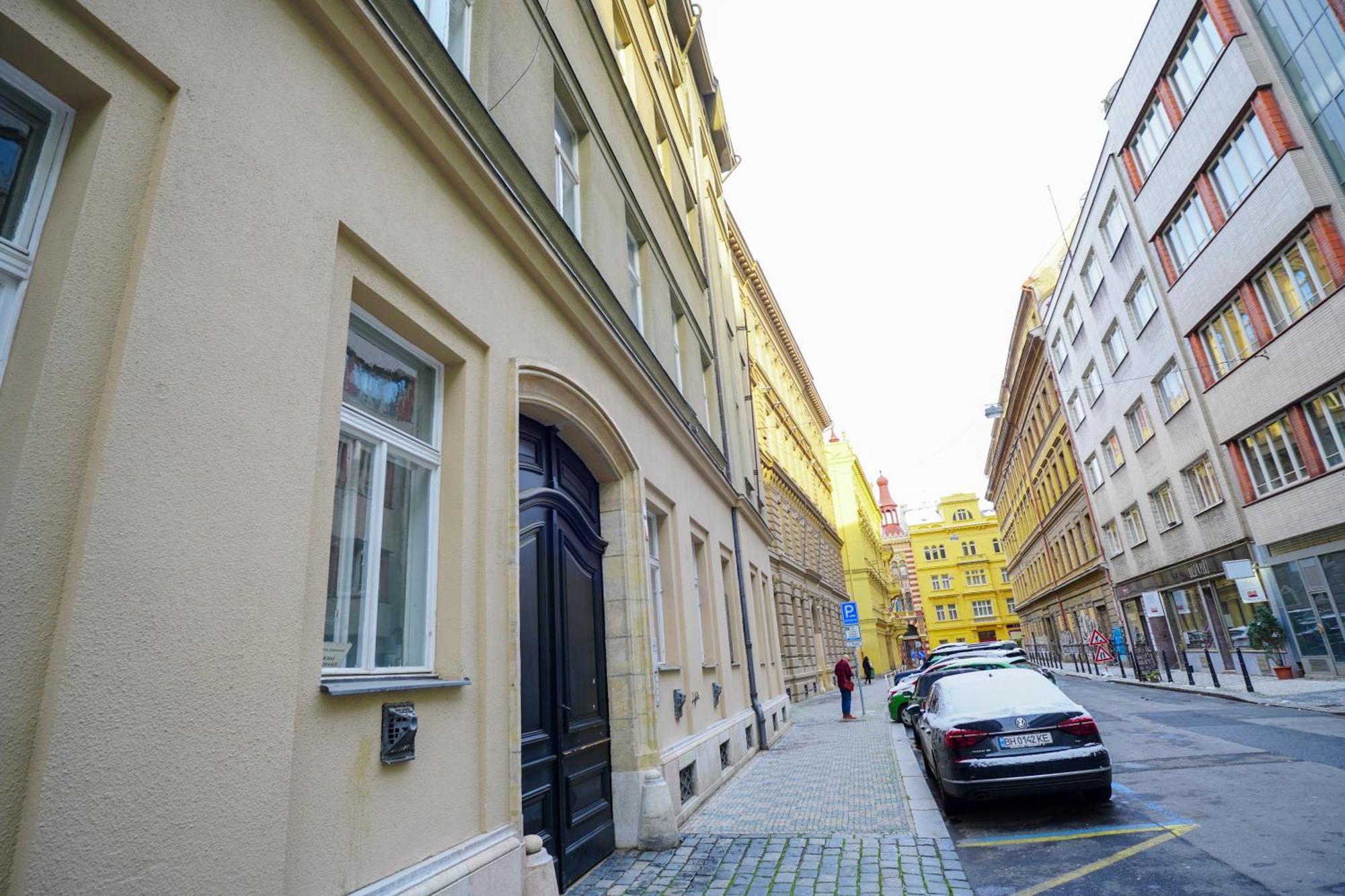 Elegant & Stylish Center Apartments! Prague Exterior photo