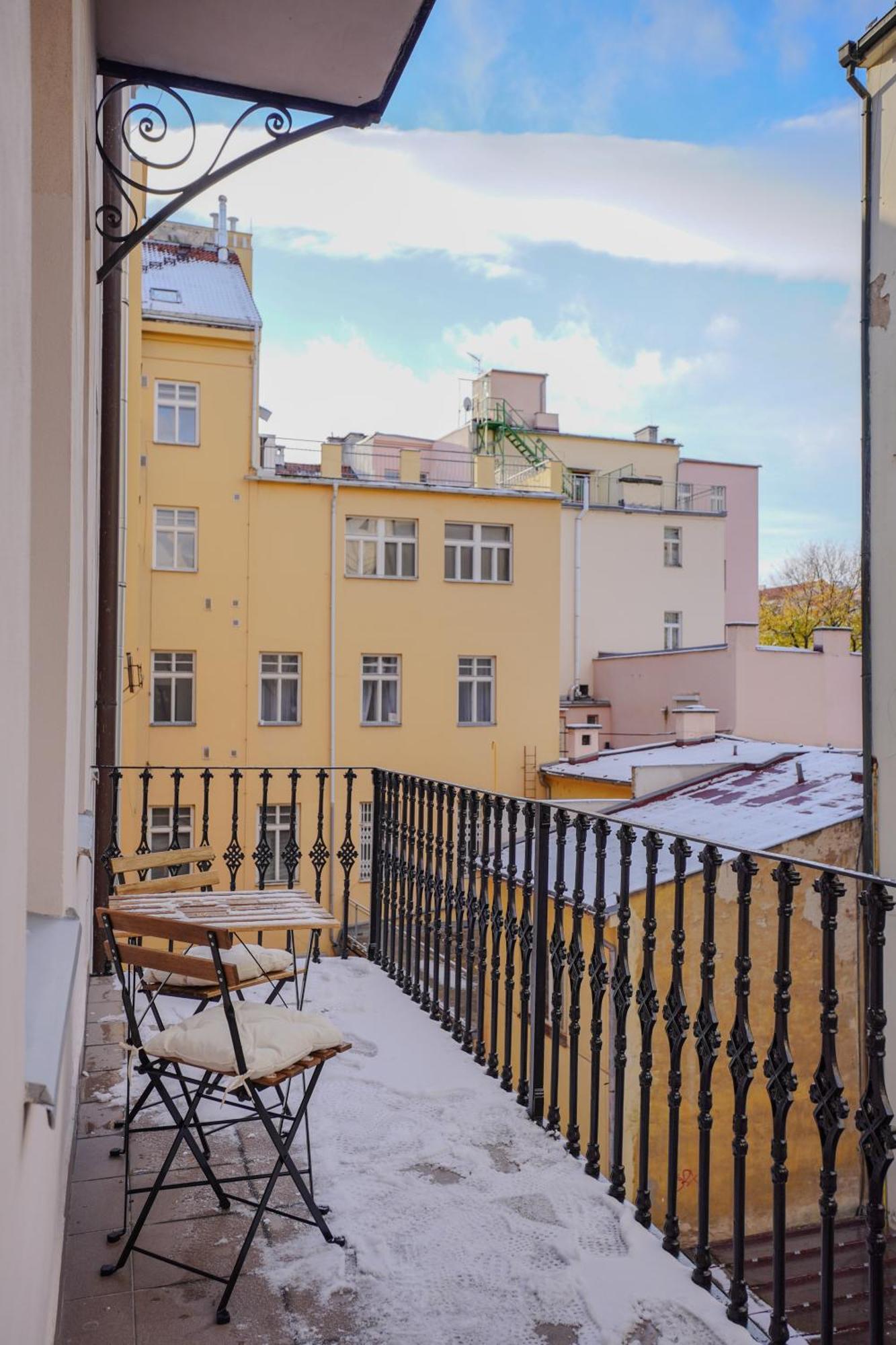 Elegant & Stylish Center Apartments! Prague Exterior photo