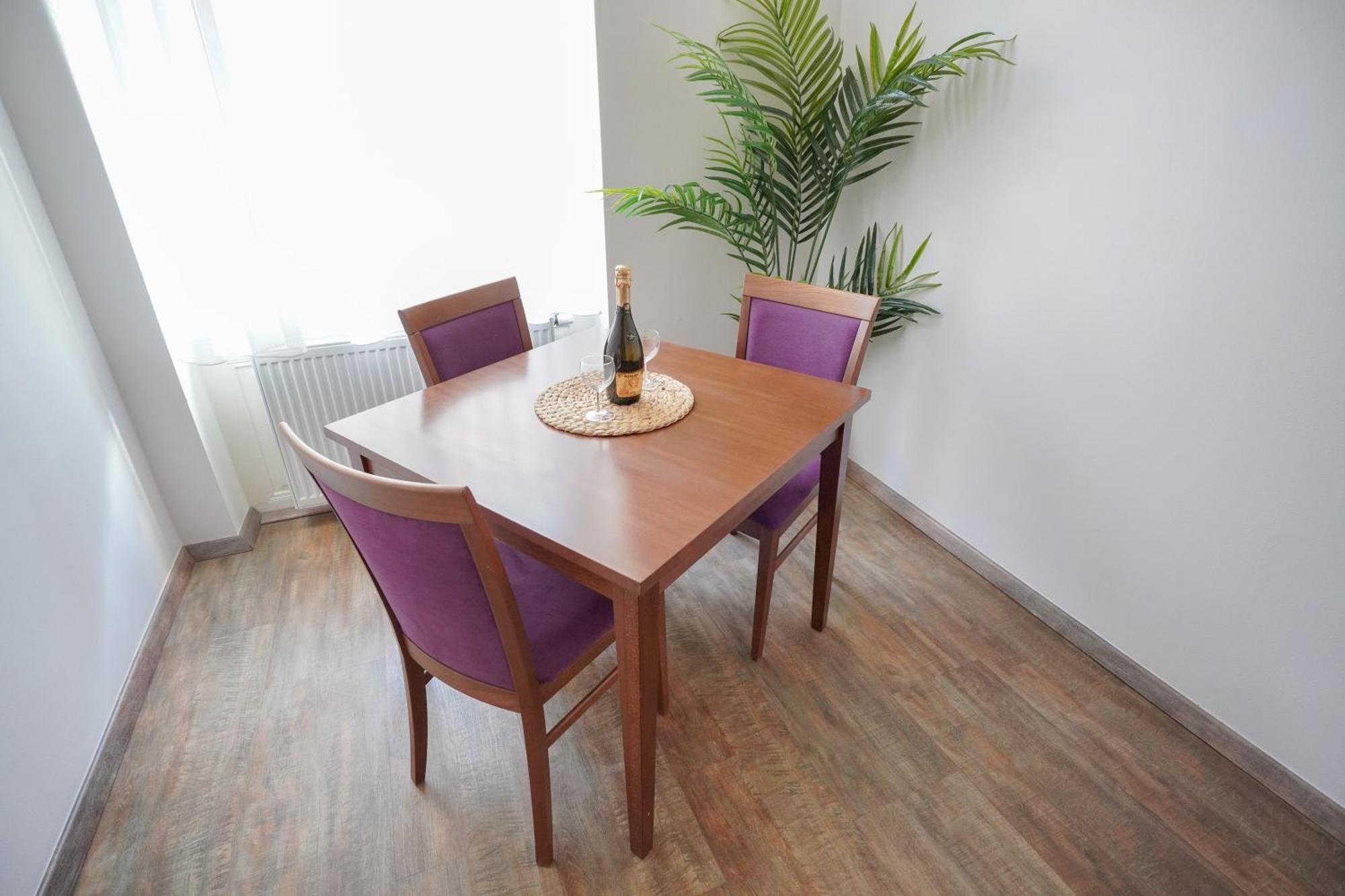 Elegant & Stylish Center Apartments! Prague Exterior photo